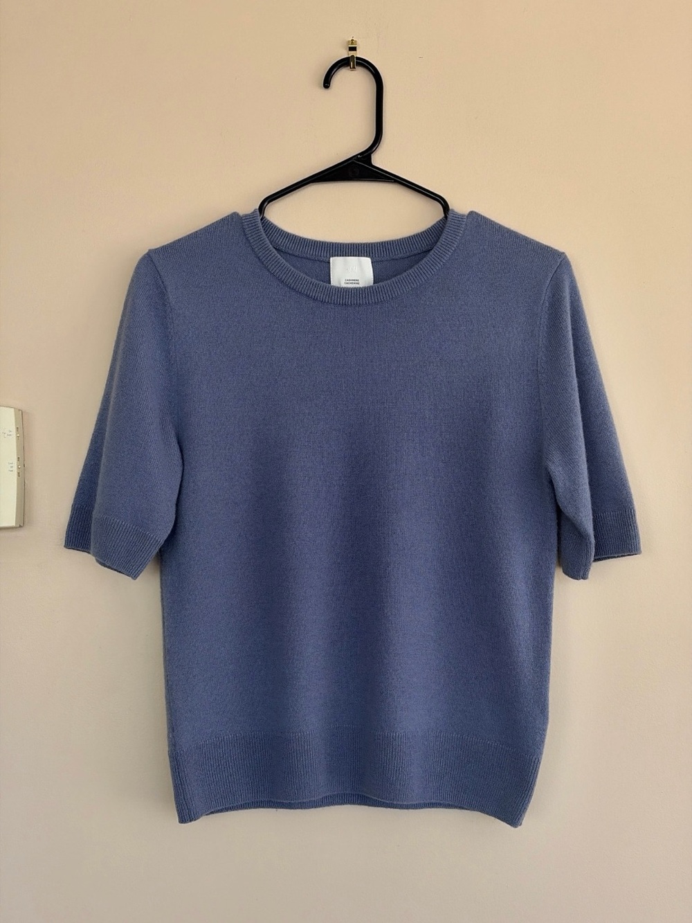 H&M Fine Knit Short Sleeve Cashmere Top in Dusty Blue Size Small